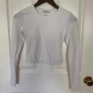 Babaton contour crew long sleeve